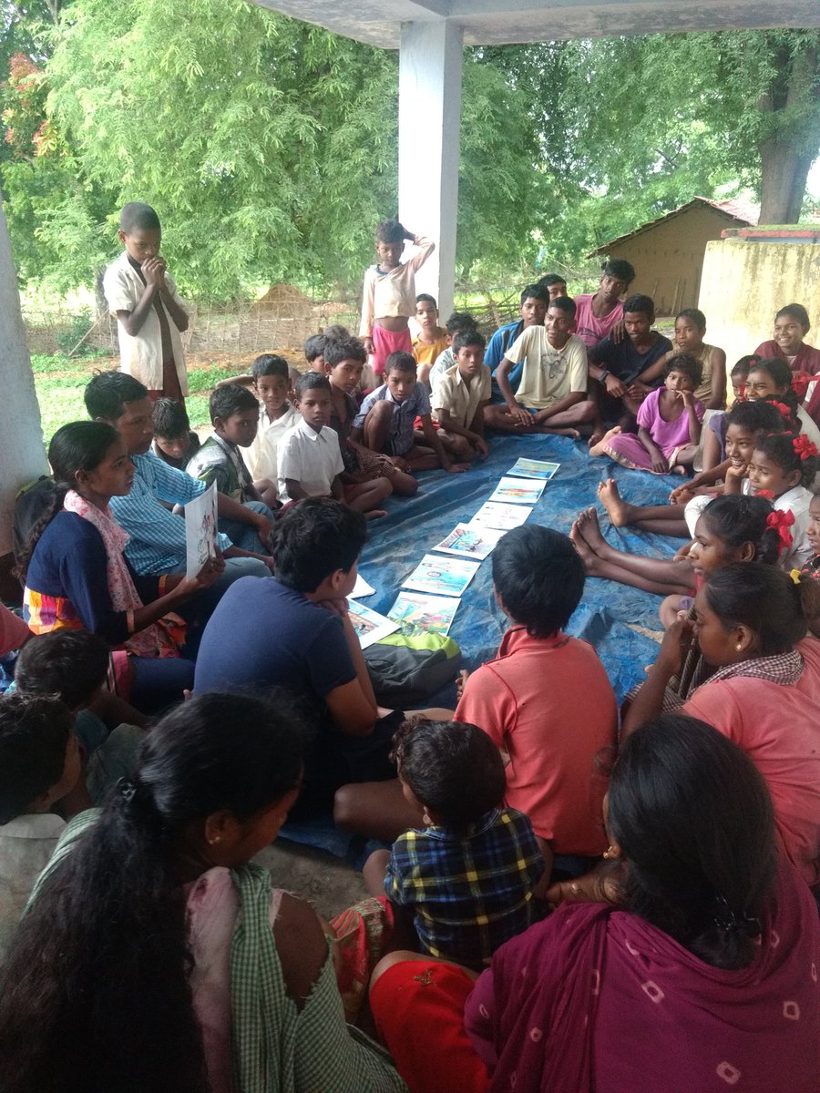 Subha0419's tweet photo. Certainly impressive!A much clearer prioratization of problem affectin health during adolescence by adolescent group through #ParticipatoryLearningAction mtngs. by #AdolescentFacilitators #adolescenthealth #SRH #JIAH #RKSK @EkjutIndia @PrasantaTrips @NirmalaCKP @DC_Chaibasa https://t.co/Sf7FSqgZz5