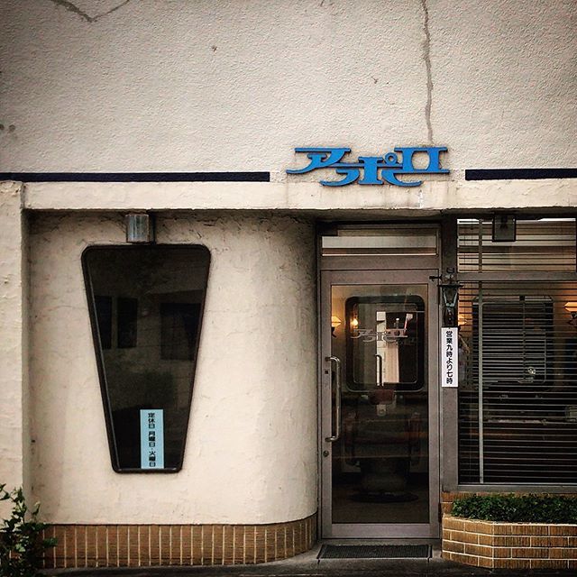 壁cr床屋