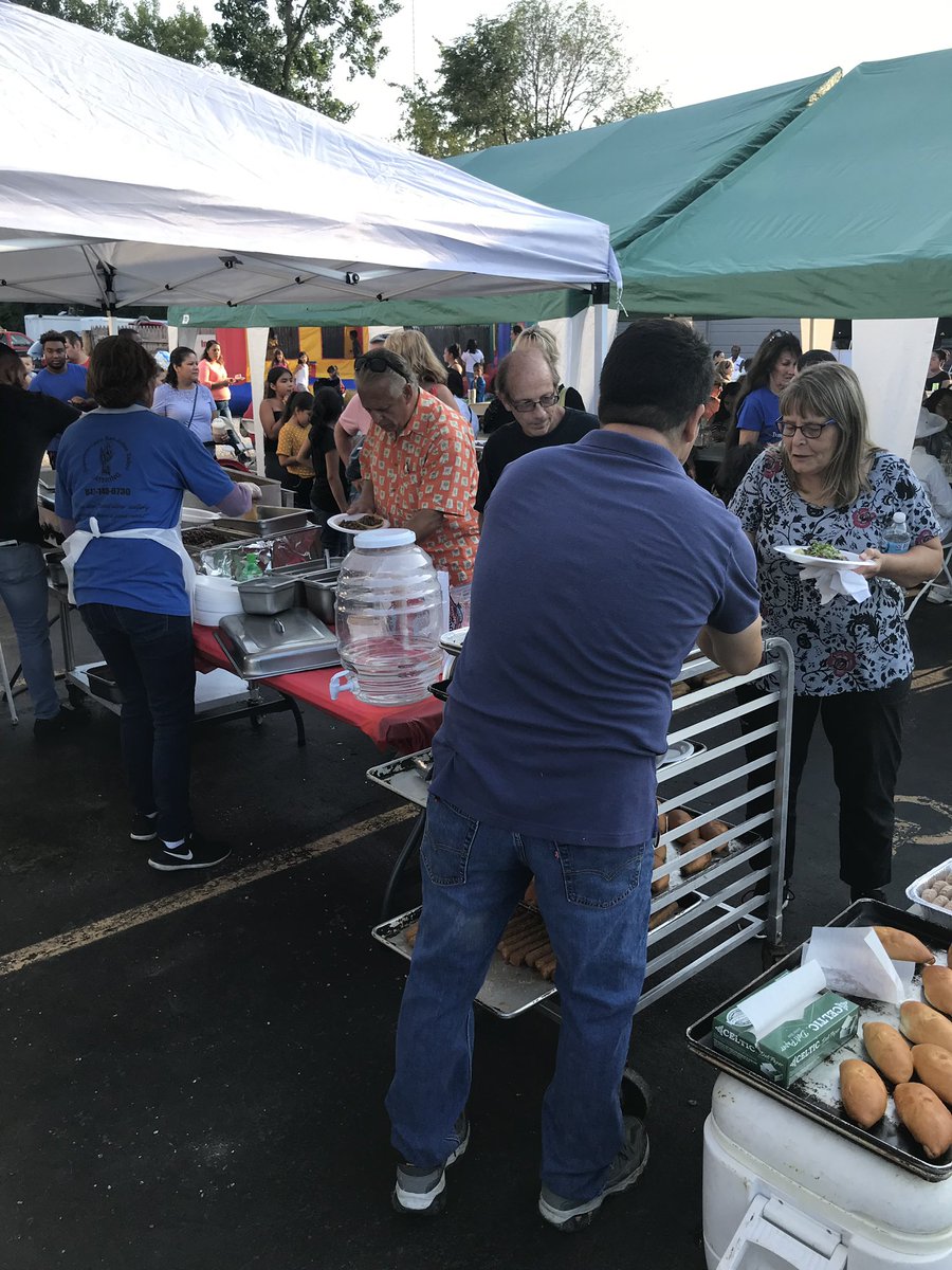 RLPPOLICE's tweet photo. Great time had by all. National Night Out 2019
#NationalNightOut2019 #police #CommunityEngagement #community #rlppd https://t.co/y5TBcDBJej
