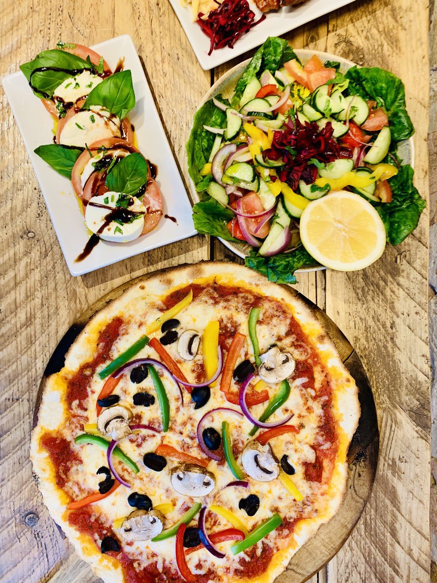 stratfordeast's tweet photo. SUMMER SPECIAL – PIZZA PARTY!

For the next two weeks, our bar and restaurant MEZA EAST will be serving the finest fresh pizzas and salads. Whether you’re in the mood for something cheesy or meaty, come and relax in your favourite bar with great food and free entertainment. https://t.co/8MyAz85itM