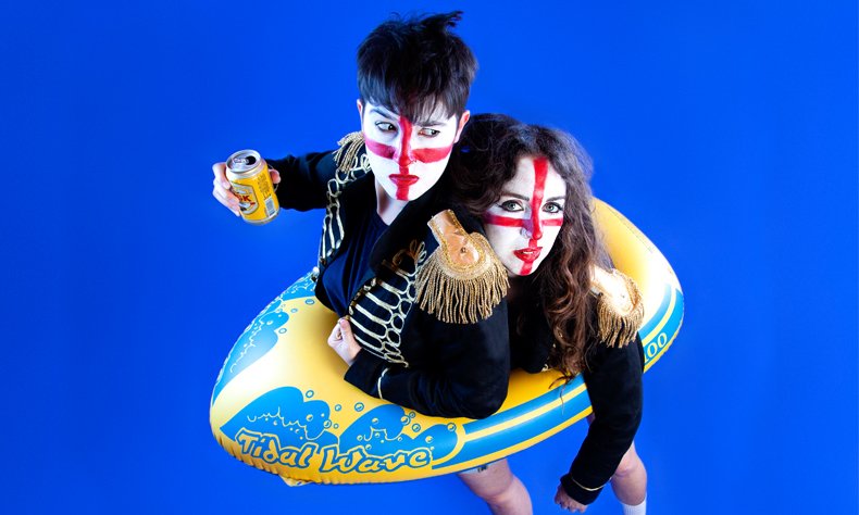 Show_And_Tell's tweet photo. 'A delightful, riotous mess'
★★★★ @thestandardarts review for @shittheatre Drink Rum With Expats, 8.05 @Summerhallery
https://t.co/1cSeWZAbAb https://t.co/1UBxdfLvd9