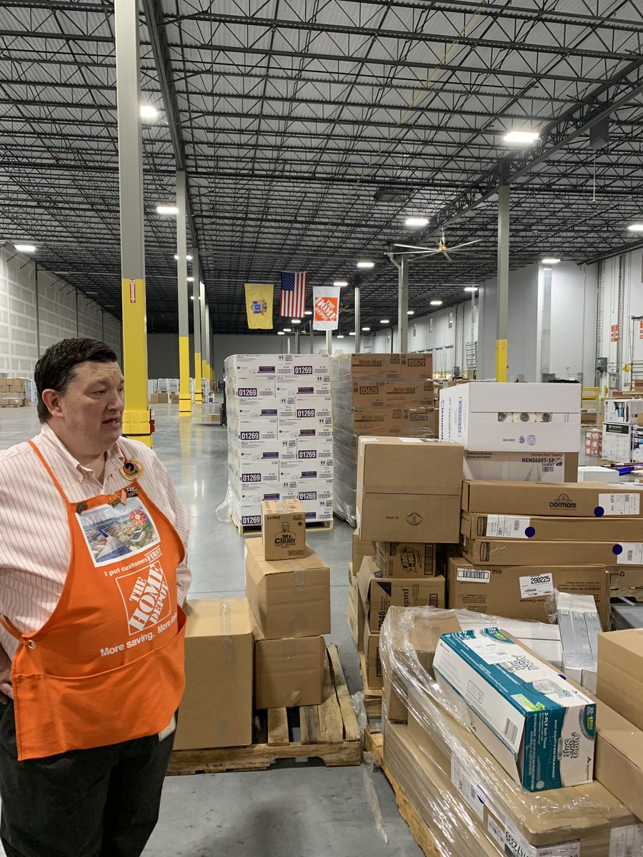 crystal_hanlon's tweet photo. A great time in our ELIZABETH MDO, Awesome team making a huge difference for our customers! Thanks for all you all do, we appreciate you! https://t.co/WfFQb54SCp