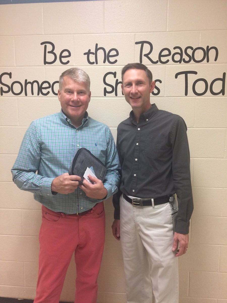 Mr. Justice with @CobbEMCEdu celebrating our TOTY, Morgan Green, this morning! #partnerineducation #bestPIEever #ThisIsCobb