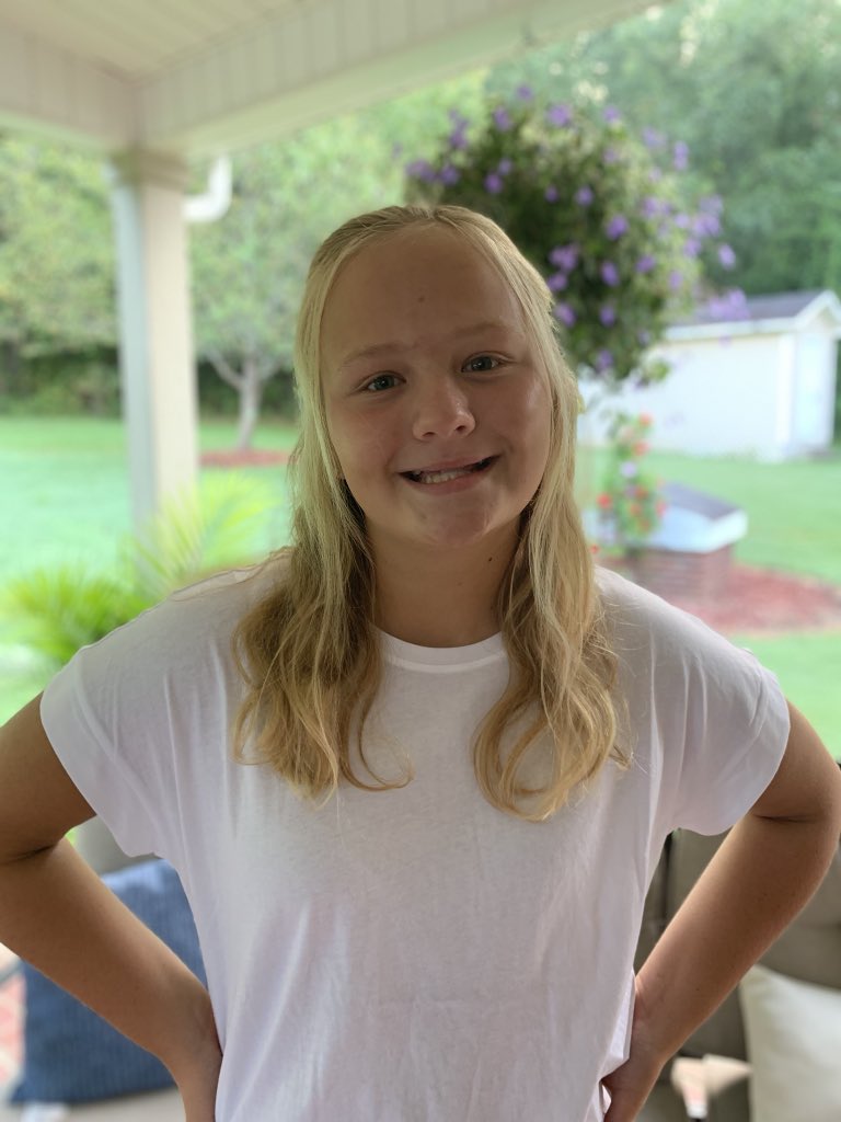 Sally_Reece's tweet image. First day of eighth grade for Kinlee and first day of sophomore year for Paxton @MACSchools #MAfirstday