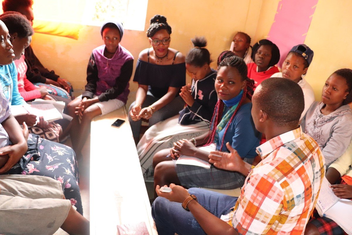 GoyaAfrique's tweet photo. What are you doing to advance your personal development or that of your community?
What do you think can be done to curb youth unemployment in Kenya?
#BreakTheChain
#AskTheYouth
#ChangingBeautifully
#IYD2019
#InternationalYouthDay https://t.co/Z33Pg6Hlzq