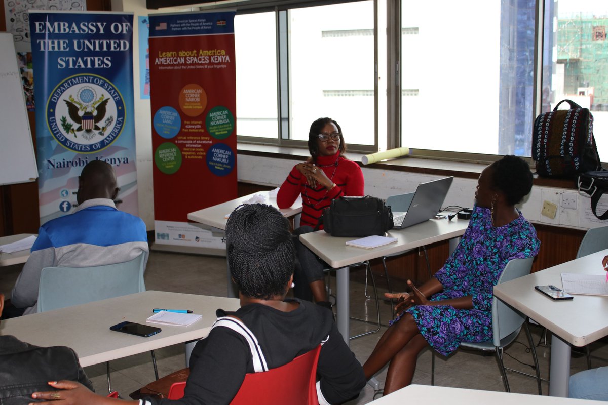 GoyaAfrique's tweet photo. What are you doing to advance your personal development or that of your community?
What do you think can be done to curb youth unemployment in Kenya?
#BreakTheChain
#AskTheYouth
#ChangingBeautifully
#IYD2019
#InternationalYouthDay https://t.co/Z33Pg6Hlzq