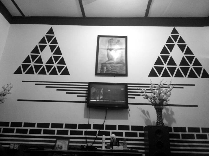 KLM_0605's tweet photo. For all your painting &amp; design needs. Please call 0505837819 https://t.co/oKRU5DBQMb