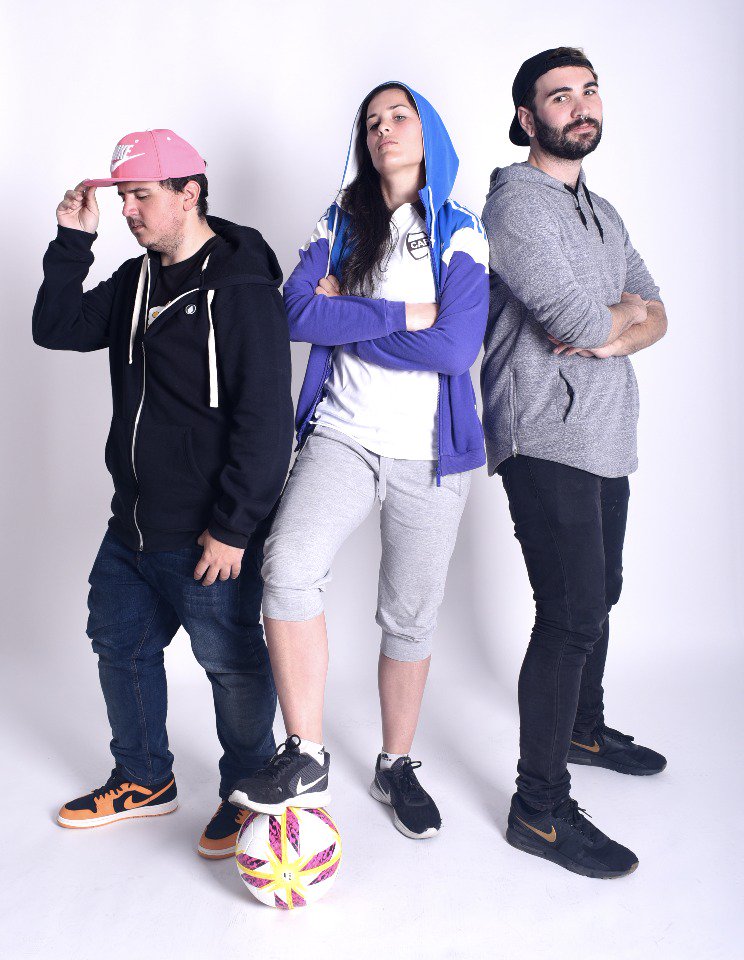 GabrielaE_Ce's tweet photo. ✨ Magic Kingdom✨ Los 2 animales creativos detrás del lente 📸 #seagloves #GCOne #produccion #campaña #Marketing #fotografía #photograph #MarketingDigital #diseño #producto #deporte #Argentina #team https://t.co/7EiVYnHkBD