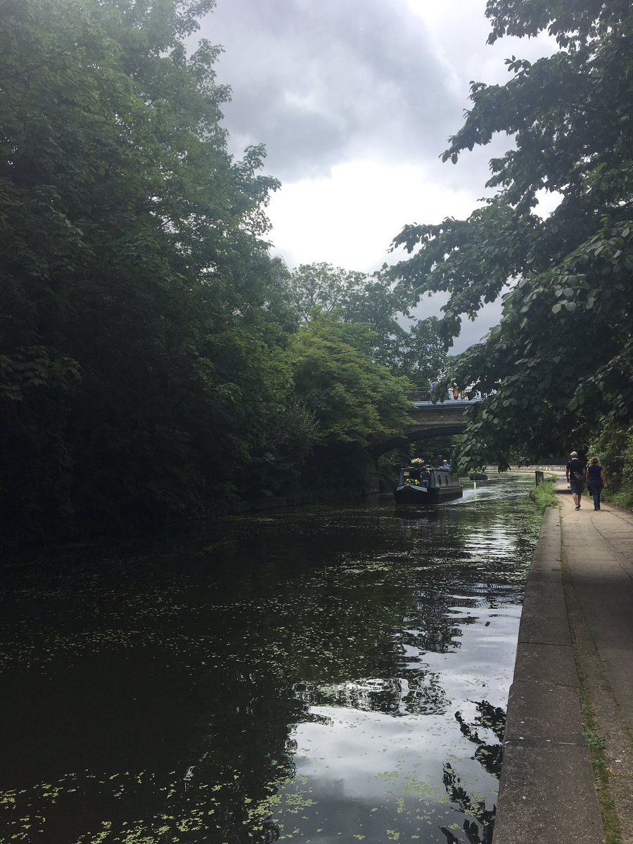 GBC_Anne's tweet photo. @nessmarathon training between @clitterhouse meeting &amp; @UCLPsychiatry office! Idyllic 8.5k canal running &amp; #Brambling #UKRunChat @UKRunChat #RunningLondon #Marathon https://t.co/sAjrV0b0Zl