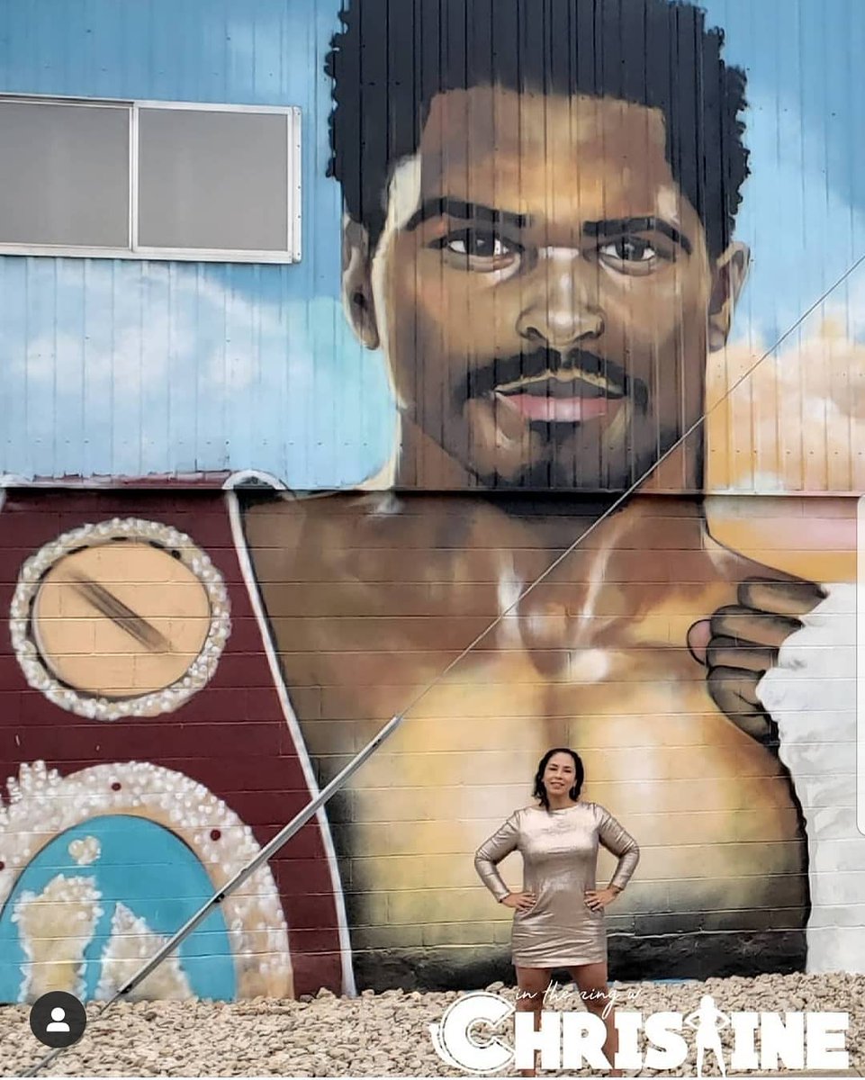 InTheRingWithC1's tweet image. Happy birthday @matchroomboxing @rocnationsports @mauricemightymohooker 
The champ! Have a blessed day! 
#mightymo #dallasown #ingodwetrust #intheringwithchristine  #itsgonzo #thechamp