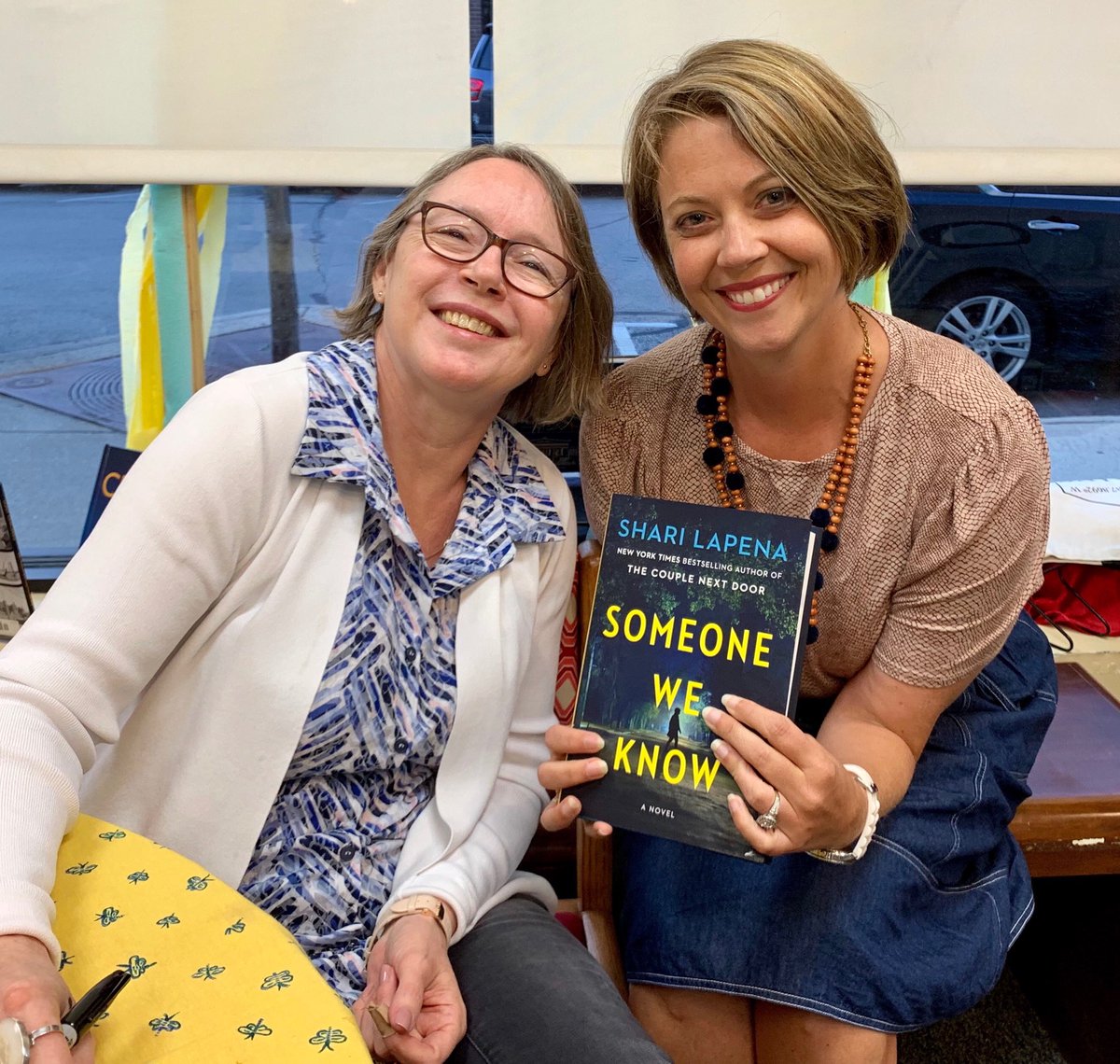 LeslieLindsay1's tweet photo. The best parts of my job is connecting w/ internationally #bestselling #authors like @sharilapena. Her latest thriller is amazingly dark & twisty. l couldn’t put it down. She’s on my #authorinterviewseries today. https://t.co/0QFkSebh1n Photo cred: @MaryKubica 📚 https://t.co/uDuAWKBfuP