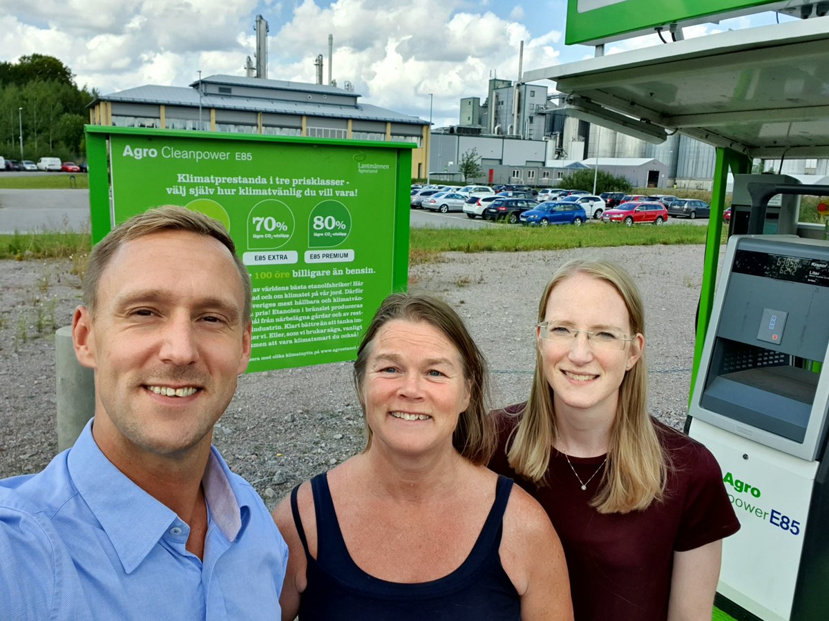 Trevligt besök på initiativ från <a href="/Energiost/">Energikontoret ÖG</a> kring möjligheterna och fördelarna att använda #E85 i kommuner och landsting.