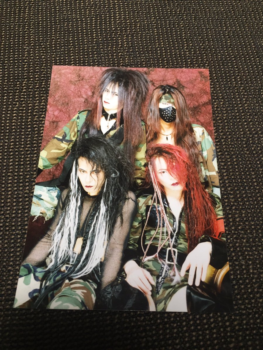Zk Na Twitteru 黒蝪蝶の遺書剥奪に写真入ってた Zk Na Twitteru 黒蝪蝶の遺書剥奪に写真入ってた