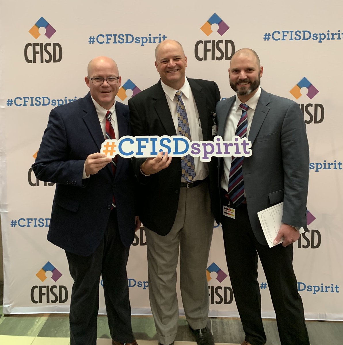 Mr.Gillpatrick tweet media