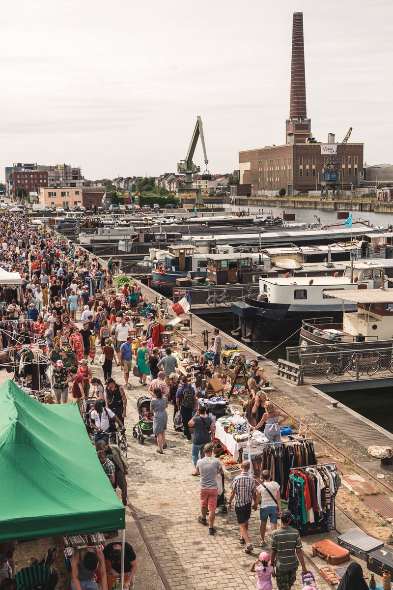 DOK (@dokgent) on Twitter photo Twee keer onder 'niet te missen' op @UiTinGent .be. DOK is the place to be dit weekend! @Subbacultcha_BE #DOKrommelmarktXXL 
uitin.gent.be Twee keer onder 'niet te missen' op @UiTinGent .be. DOK is the place to be dit weekend! @Subbacultcha_BE #DOKrommelmarktXXL 
uitin.gent.be