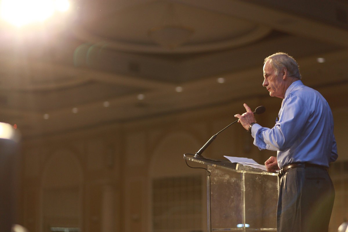 “Aim high.
Work hard.
Embrace the golden rule. 
Don’t quit.” 

Advice from <a href="/SenatorCarper/">Senator Tom Carper</a> to #entrepreneurs at the #MILLSUMMIT