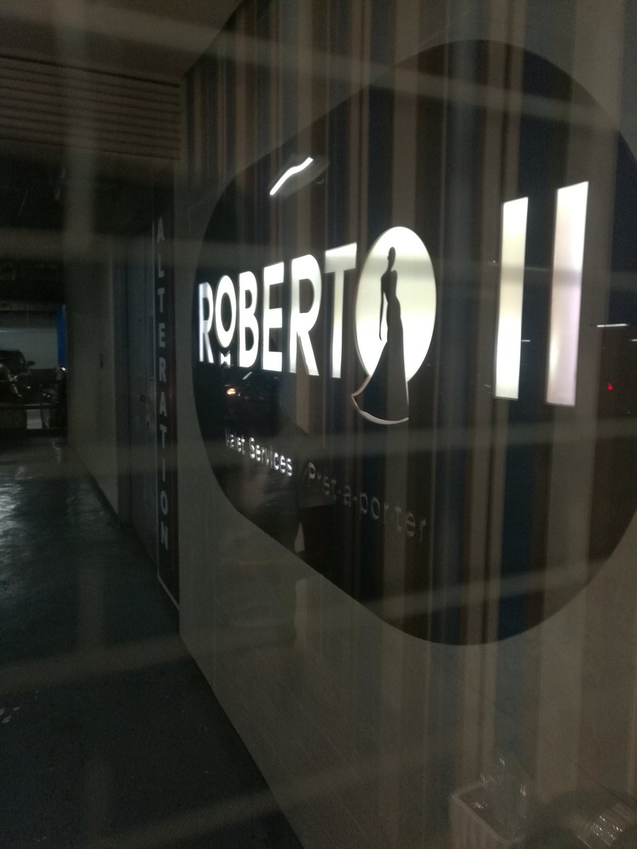 Ropher1977supi1's tweet image. #FORPRODUCTION #WORKWORK #FORFITTING  #MADETOMEASURE #ROBERTOII #ROBERTYALONG #ROBERTOIIVALETSHOP #ROBERTOASCOTT #ACTINGMANAGER #TRANING #ARTISANLAUNDRY #ASCOTTHOTELMAKATI #GLORIETTA4                    robertyalong.com