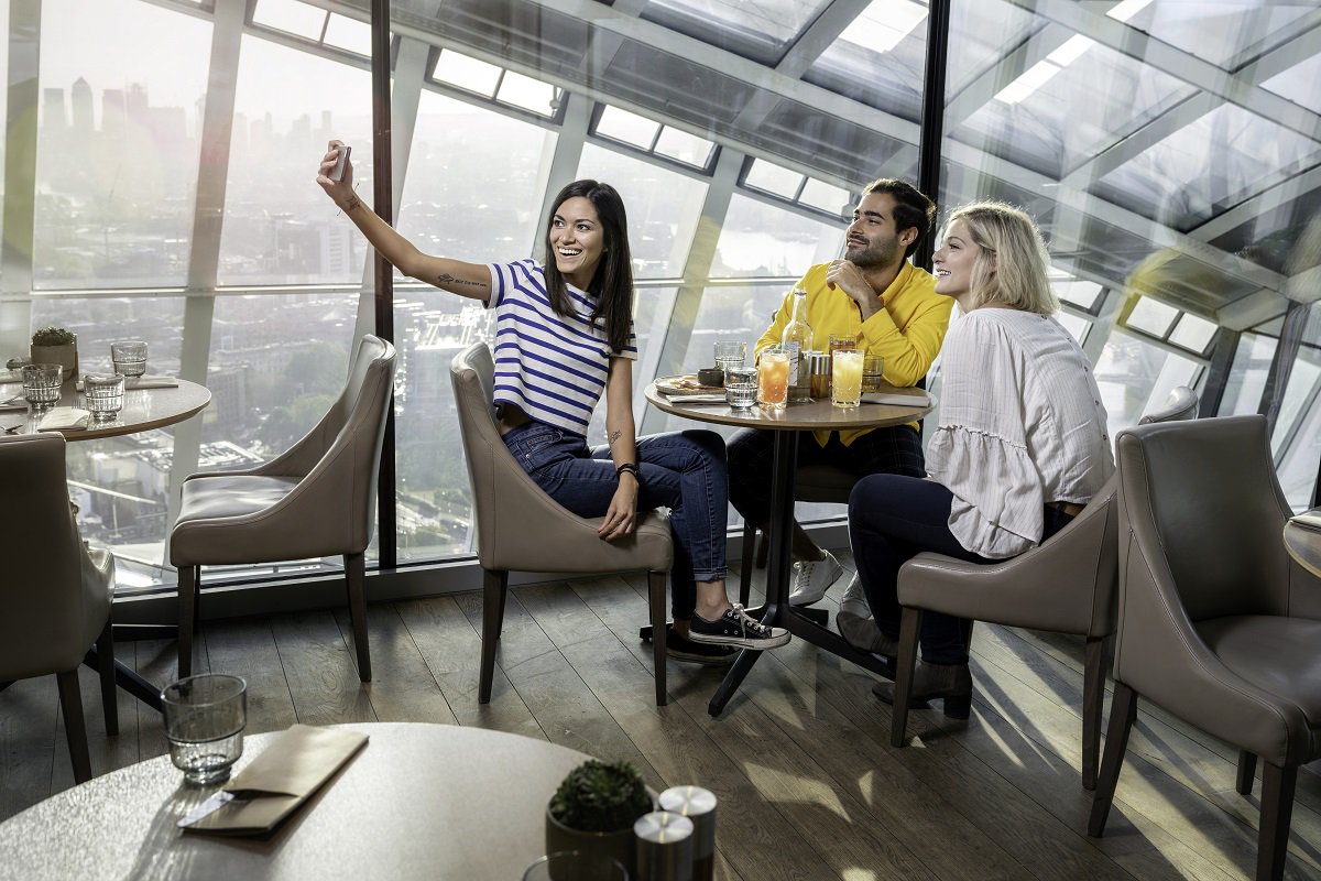 MarriottSW5's tweet photo. Expand your culinary palate through visiting #London &amp; #Paris 🍽️ ➡️ https://t.co/cUywPoDLGt https://t.co/ZR0V3kj6N5