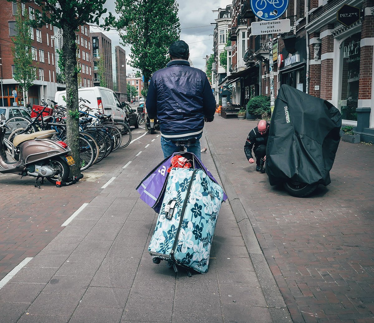 [ * New Post * ] The Rear View Wheel. Does the mobile phone ban which also applies to cameras mean an end of a series? Um, no. 

wp.me/p3ji0E-5WQ

#bikeams #bicyclelane #Amsterdam #streetphotography