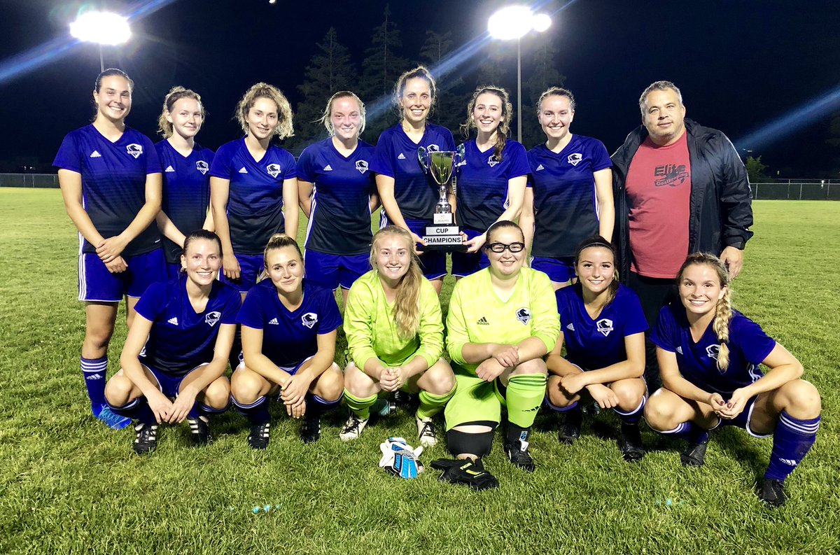 LAWSL1975's tweet photo. Congratulations to the @AllianceFCLdn Premier women’s team for winning the @LAWSL1975 Premier Cup vs. London United Gryphons with a golden goal in overtime. Well done to both teams! #lawsl #lawsl2019 #womenssoccer #lndont https://t.co/mZacDqaMwL