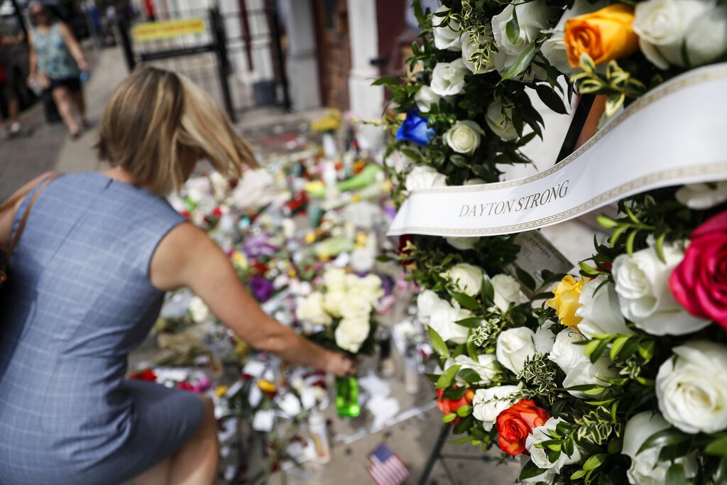 nwademgaz's tweet photo. An emerging bipartisan proposal in Congress would create a federal grant program to encourage states to adopt "red flag" laws to take guns away from people believed to be dangers to themselves or others.
https://t.co/bI1xazO509 https://t.co/7UaxtI86gY