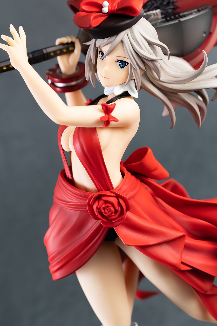 お得】 【国内正規品&美品❗️】GE アリサ 深紅のアニバーサリードレス