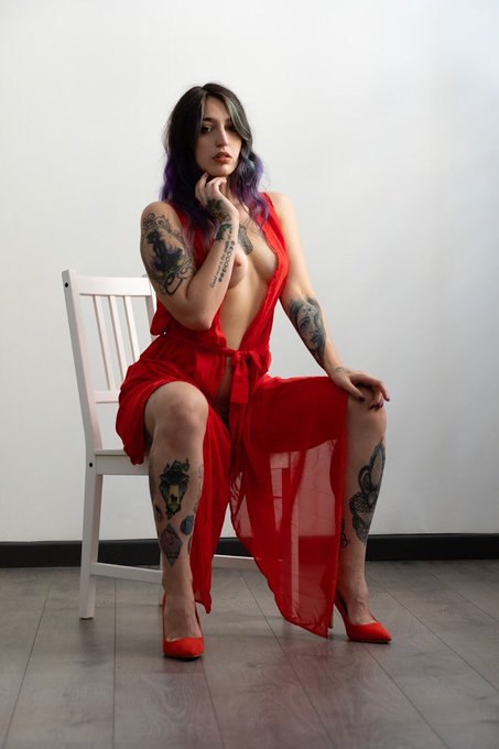I always fogot that i can post boobs here!! Comment with a red emoji!! https://t.co/dcGRqOJR3r<a href="/tag/booty"class="tags"><span>#booty</span></a>