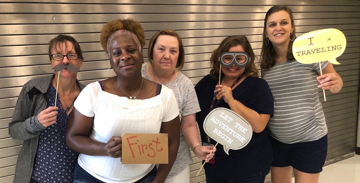 Millerbn2010's tweet photo. Ready to learn! #wearedegan #leadtheway https://t.co/txW5oNUYvE