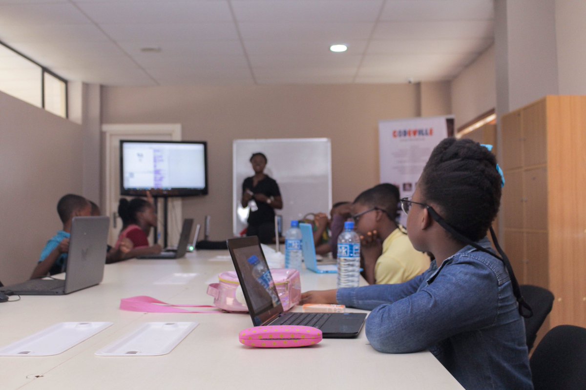 genesystechhub's tweet image. We are excited!

Today our amazing #codeville kids took their first step into the wonderful world of Programming! Chigo @ChigoziemUduma introduced them to programming with @scratch 

Watch out devs!! These kids are coming for your jobs!!!