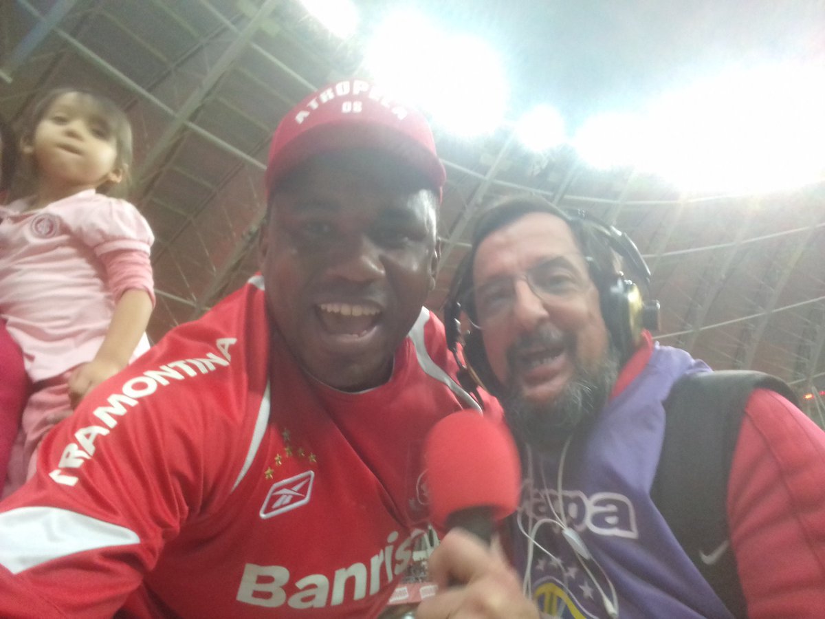 leandroreis_82's tweet image. Hoje é dia de #INTER crl..👺
Hoje é dia de dar uns aplausos na raposa 😂
Hoje é dia de gritar #VamoInter 😵
Hoje é dia de se entorpecer no open bar 🍻
Hoje é dia de dois gols do Guerrero e do Sóbis, na bucha, sem miséria 👊

#éosguris #éointer #seremoscampeões