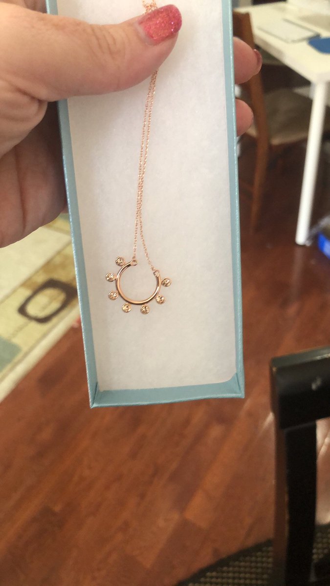 brheetha's tweet photo. https://t.co/GkR1zEjF9R
New bling with forever bling! https://t.co/7DKtU6ycSu