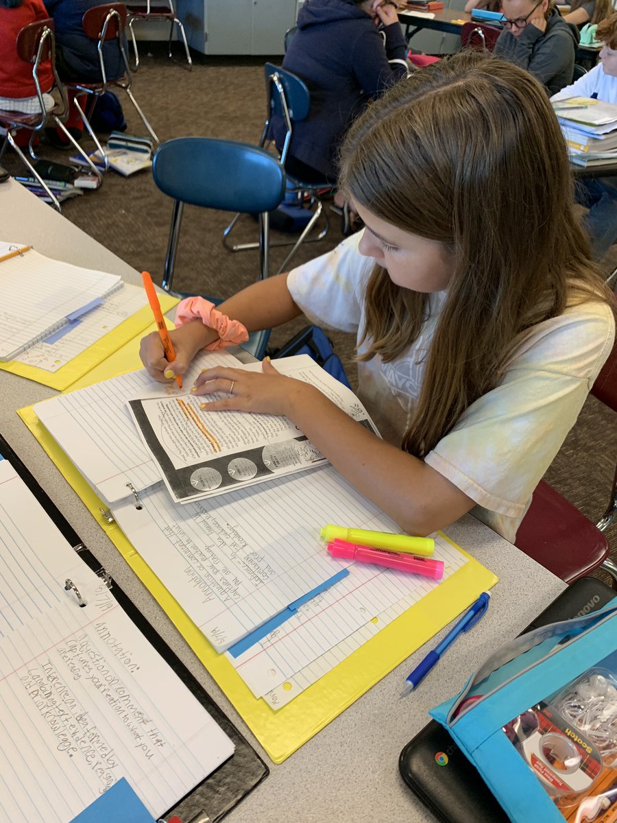 MrsGlant's tweet photo. Off to a great SyncStart with our new curriculum @studysync! Annotation practice! #Proud2bMIS https://t.co/0XZB6JTuYD
