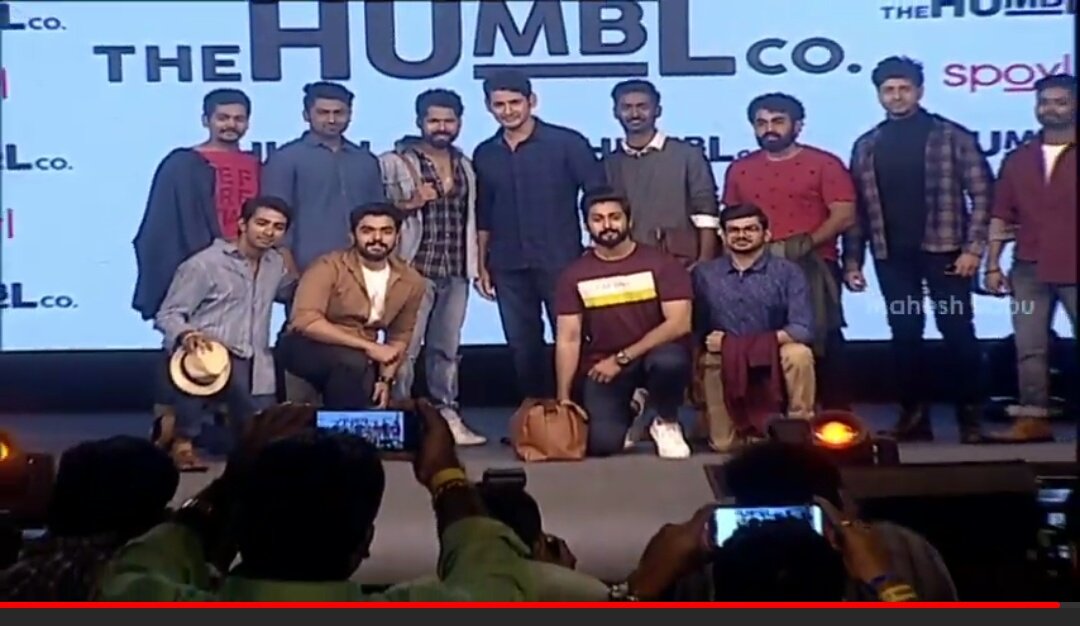 @urstrulyMahesh @thehumblco 
Groupiee #TheHumbleCo #AdvanceHappyBirthdaySuperstar our handsome was Arrived in  Synonym clr..