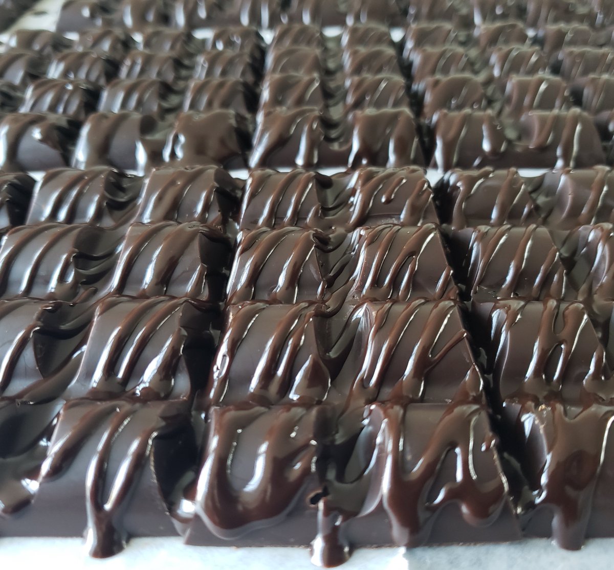 #YXE Open today 10-3pm at The Saskatoon Farmers' Market #eatgoodfood #chocolate #handmade #shoplocalyxe #saskatoonfarmersmarket