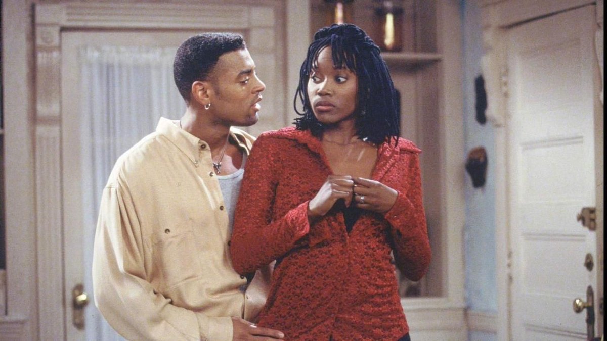 Why #DearWhitePeople showrunner #YvetteLeeBowser had to fight to keep Maxine Shaw in #LivingSingle: buff.ly/2XnCdQc