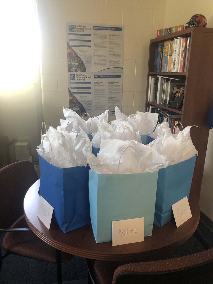 MsLeaDeLuca's tweet image. So happy to welcome back my rockstar admin team! I have missed them this summer.  I am honored to work with such excellent and dedicated leaders. #EverybodyInLMS #LemanPride