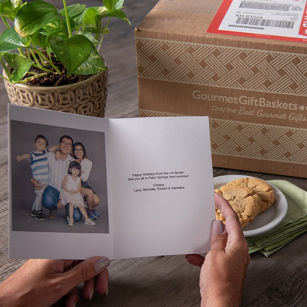 gmtgiftbaskets's tweet image. Did you know you can include a photo (or logo) along with a personal note in a gift card that is shipped with your gourmet gift? Add one at checkout!

#gourmetgift #giftcard #giftpersonalization #familymatters #friendsmatter #shareyoursentiment #gourmetgiftbaskets #giftbaskets
