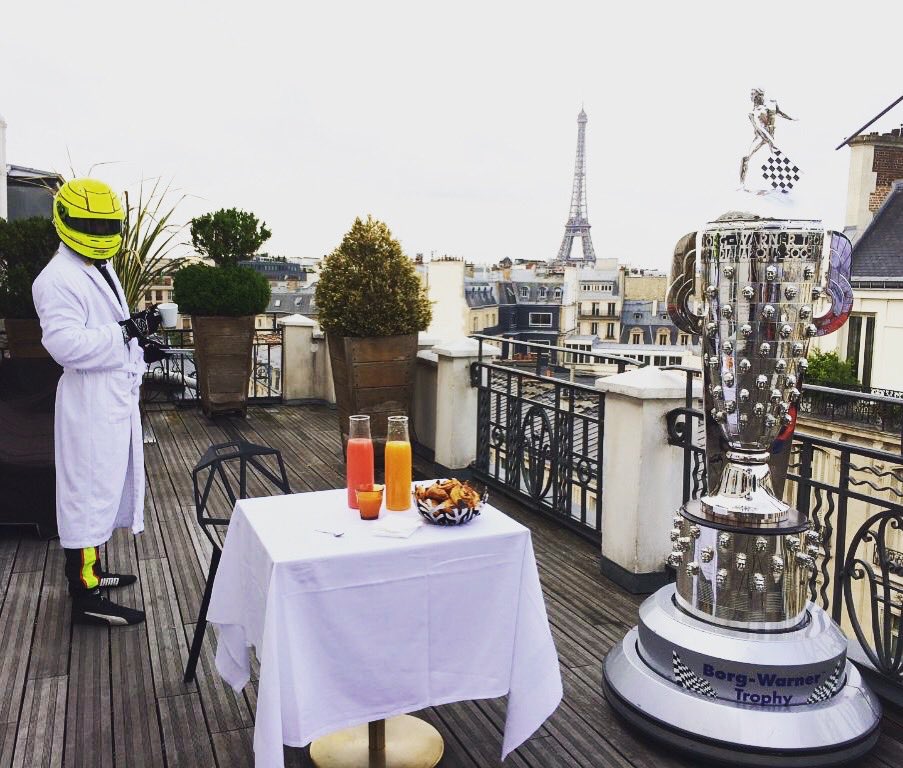 simonpagenaud's tweet photo. I woke up this way... 🇺🇸// Petit-déjeuner à Paris 🇫🇷 #IndyCar #indy500 #paris #parisjetaime https://t.co/yTqNdCs66b