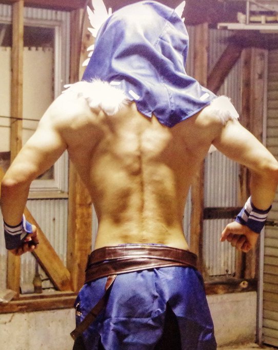 プロレスラーのコスプレではありませんのtwitterイラスト検索結果 古い