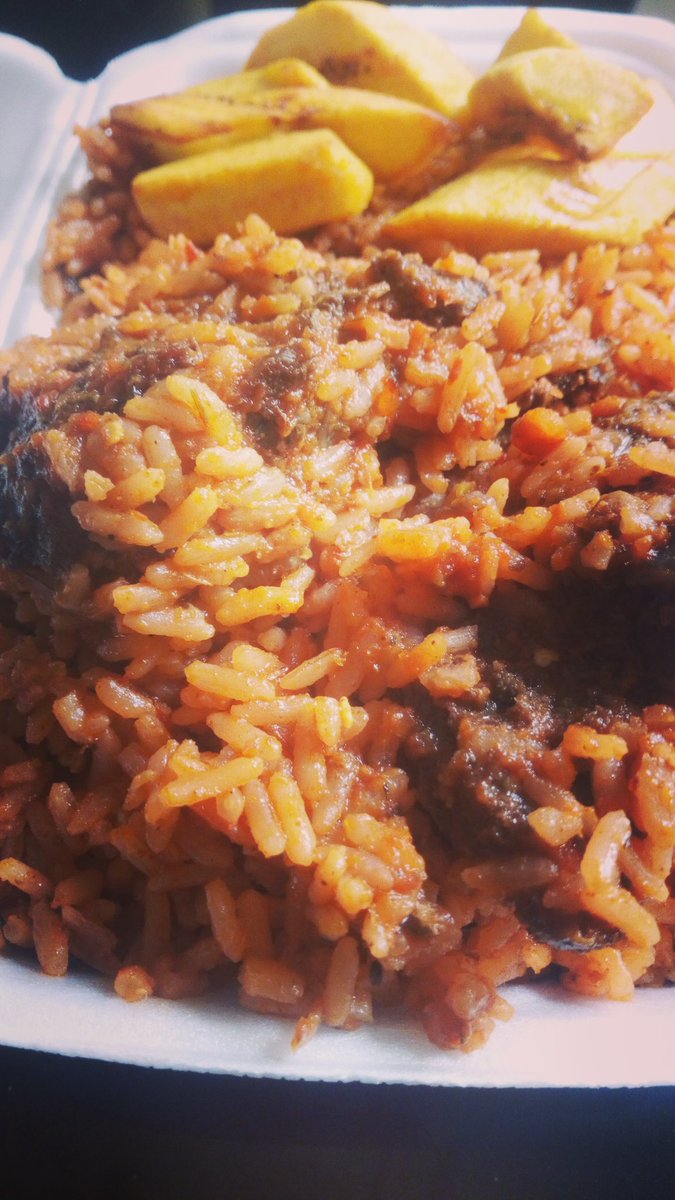 chops_com's tweet photo. Hey food fam! Let's get you warmed up this season with out steaming hot meals!
Check out our menu for tomorrow. DM to place your orders. 
Order lines close at 9am tomorrow.

Please retweet and order!! 🙏🙏🙏🙏
#Abuja https://t.co/jMjD8DpbKn