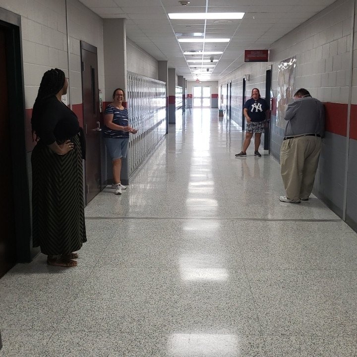 Teachers on alert? <a href="/THS_Tigers/">Travis High School</a> #THSGoosechase