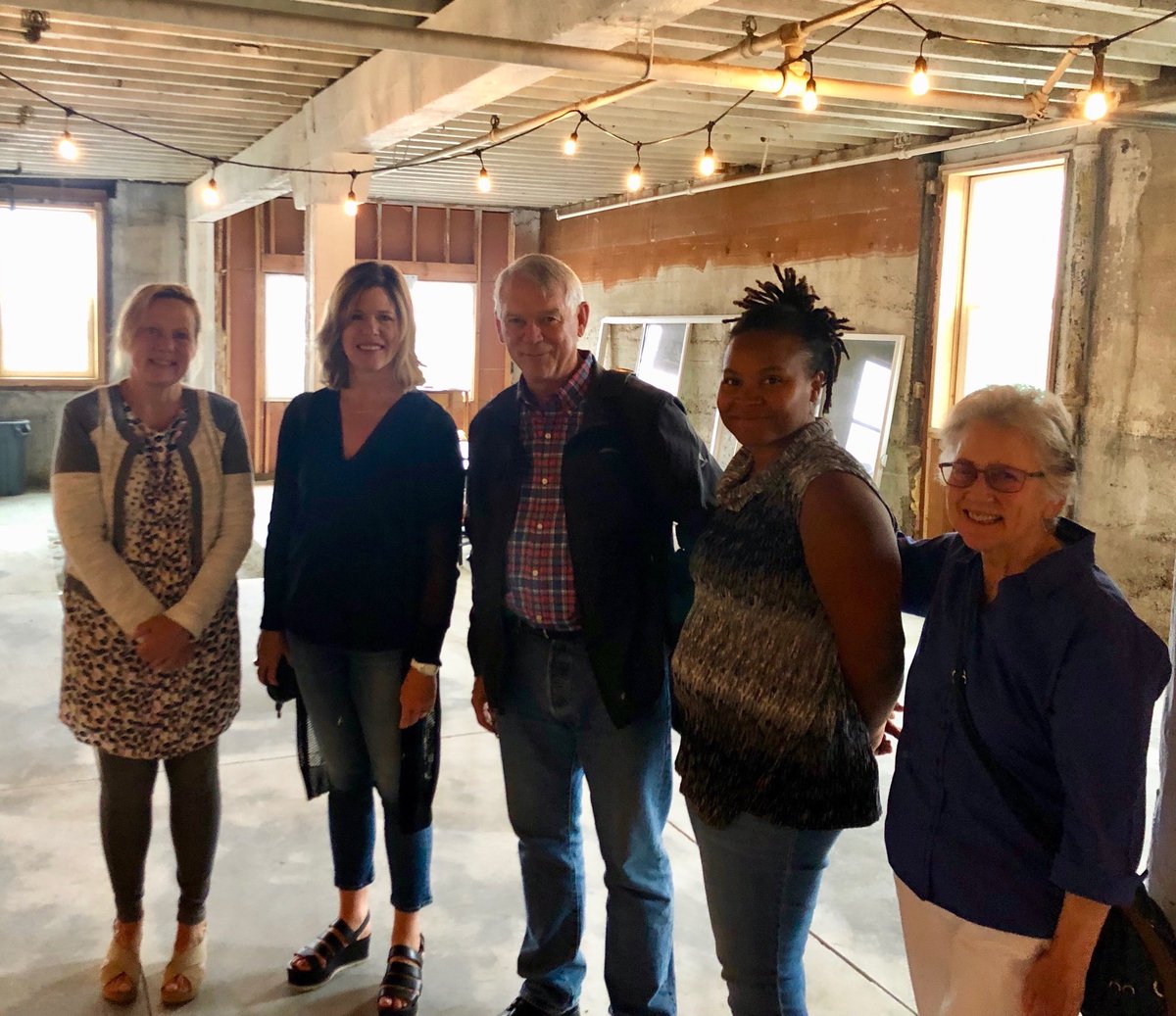 Just had a tour of the ⁦<a href="/EverettRecovery/">Everett Recovery Caf</a>⁩ which is taking shape in ⁦<a href="/EverettCity/">City of Everett</a>⁩ downtown. A great program in a transforming space! They are still raising $$ for the buildout. Pitch in if you can!!