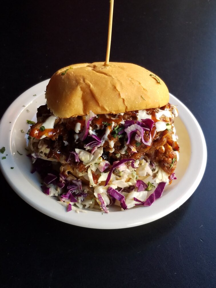 TheSmilingMoose's tweet photo. @the_smiling_moose_food_cart will be @ The Seven Fields Food trick round up today from 5-8pm! Swing by! 380 Castle Creek Drive, Seven Fields, PA 16046 #pittsburgh #sevenFields #cranberrytownship #theSmilingMoose #smilingMoose https://t.co/0ZpG9Jpk0n