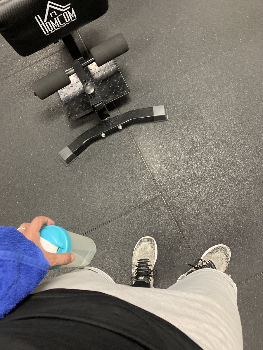 Day 3 
Sopravvissuto al giorno 2 
#semprepiufelice