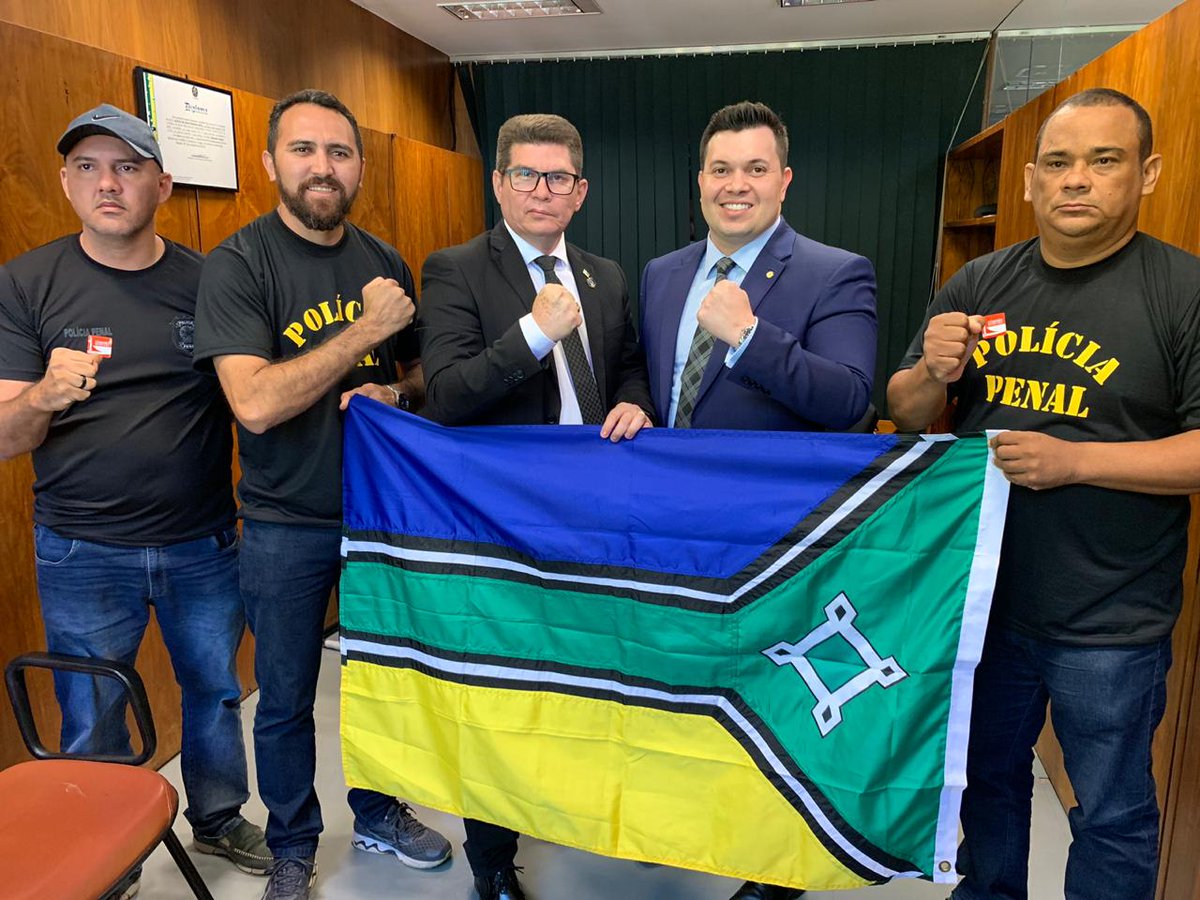 Deputado <a href="/AcacioFavacho/">Acácio Favacho</a>  apoia Marcha para aprovação da PEC 372/17 que trata da criação das polícias penais federal, estaduais e distrital.