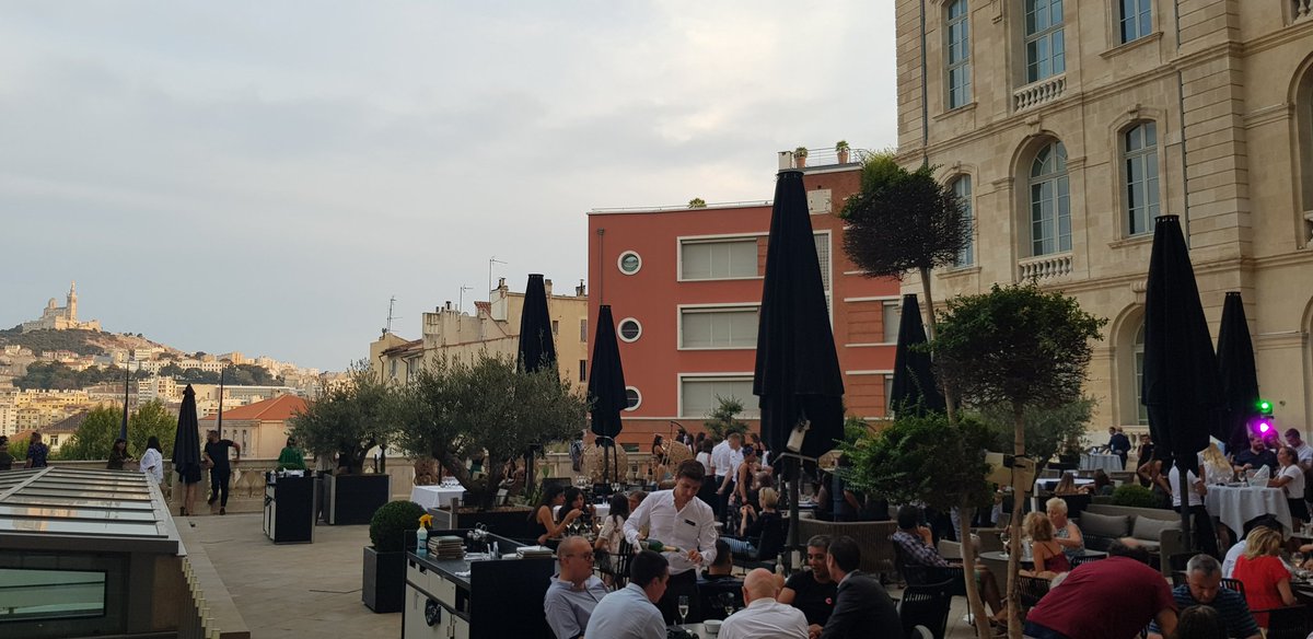 ICMarseille's tweet photo. Ce soir #summer party de Bonbonne au Capian ! #icmarseille #intercontinentallife #capian https://t.co/M9WbuHHp55
