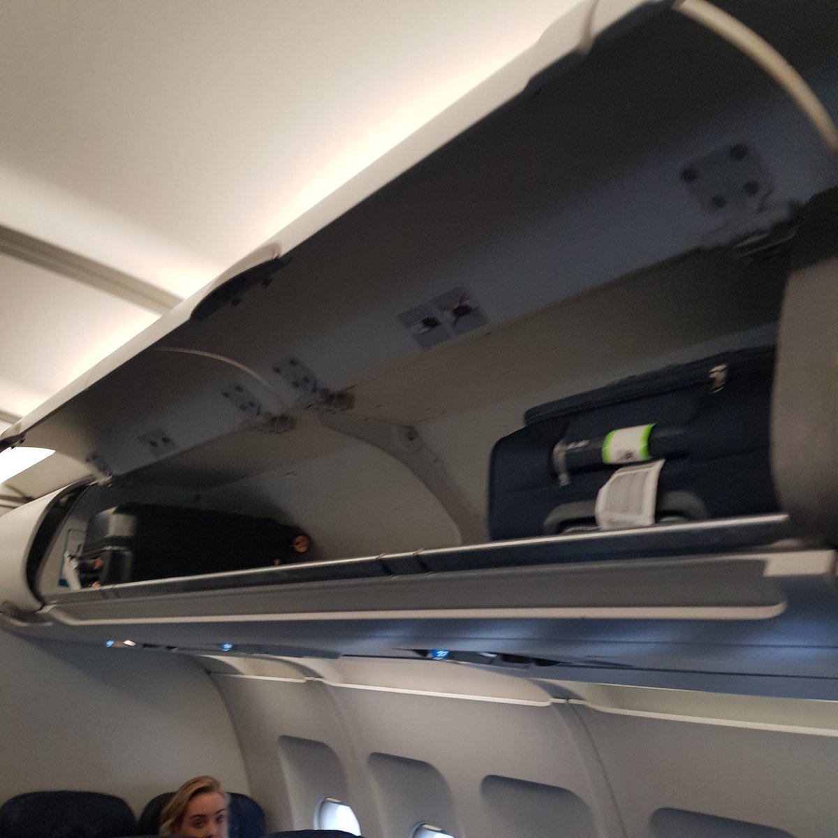 amsheedy's tweet photo. @AerLingus why tell me the cabin is full so my bag MUST go in the hold https://t.co/MBAnSH6En9