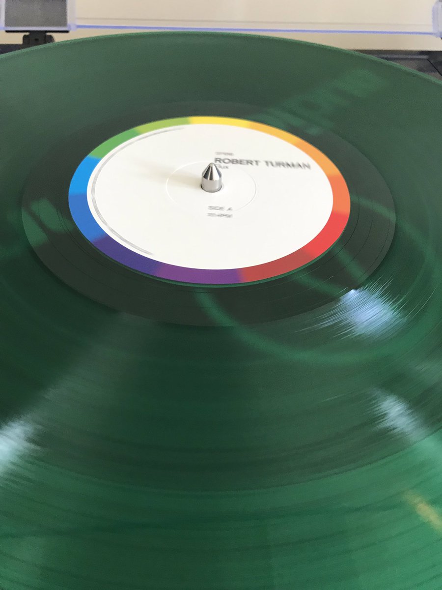 _SimonScott's tweet photo. #spectrumspools ‘Flux’ on green vinyl by @RobertTurman 👏👏👏 https://t.co/PHXwN1A9o7