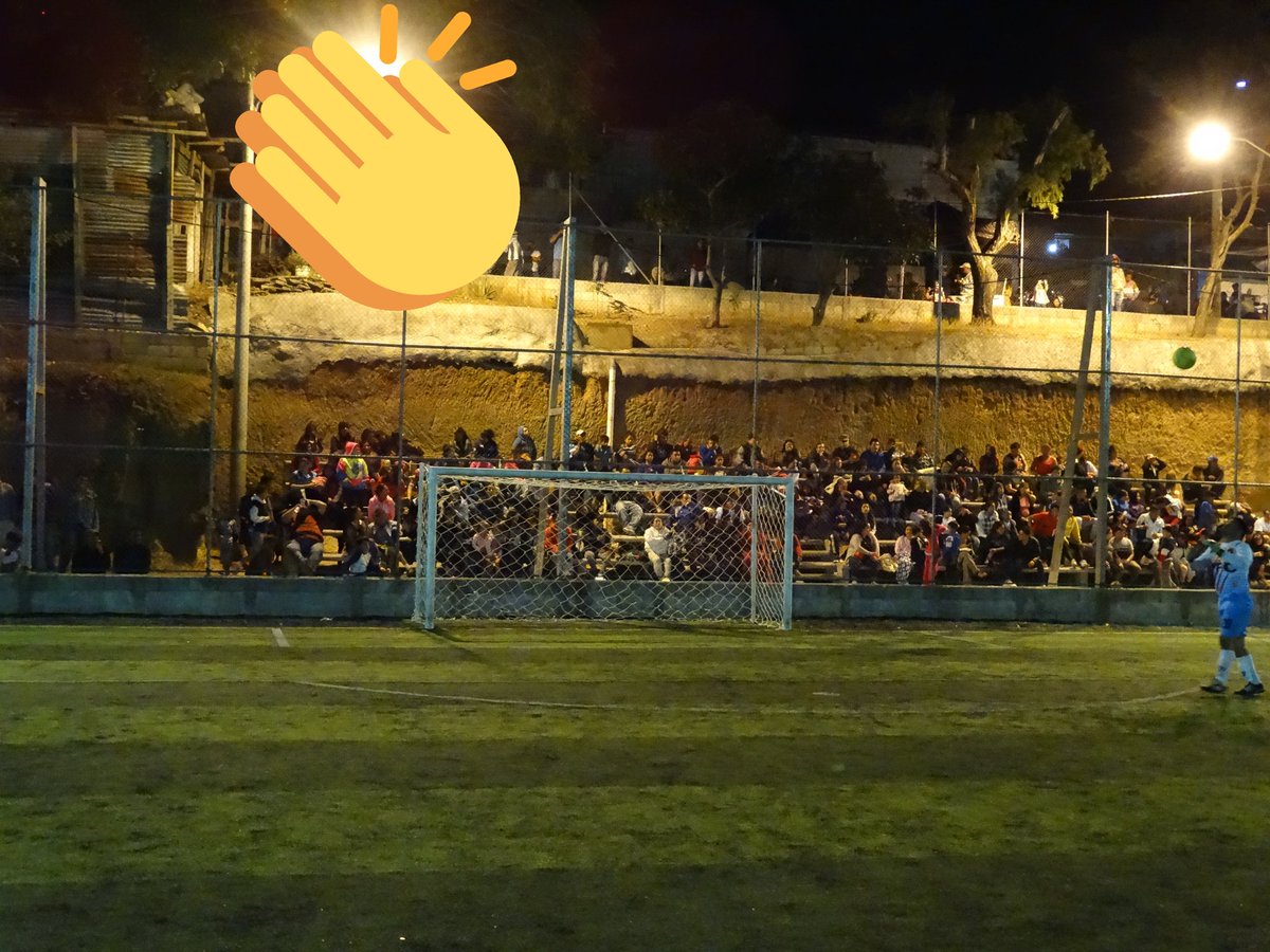 pcf72019's tweet photo. Nuestro jaula llena 
#VamosPorMas
#Pfc7 https://t.co/nA9bFj9eJ7