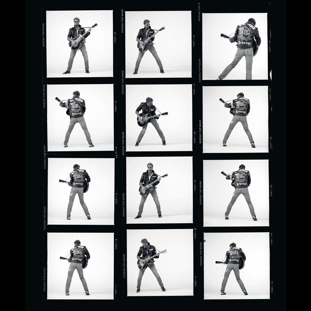 "Well, it takes a strong man, baby
But I'm showin' you the door
'Cause I gotta have faith." - Faith 🙏

Listen here: smarturl.it/Greatest_Hits

📸 Chris Cuffaro